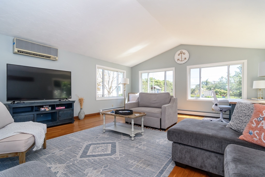 88 Rope Walk Road Bourne, MA 02532 - Photo 6 of 35
