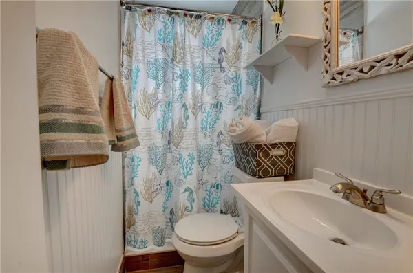 $7,250 | 10 South Swinton Circle, Delray Beach, FL 33444