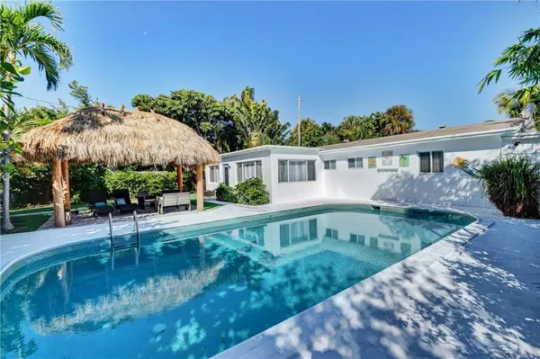 $7,250 | 10 South Swinton Circle, Delray Beach, FL 33444