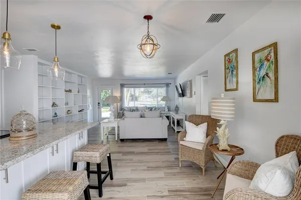 $7,250 | 10 South Swinton Circle, Delray Beach, FL 33444