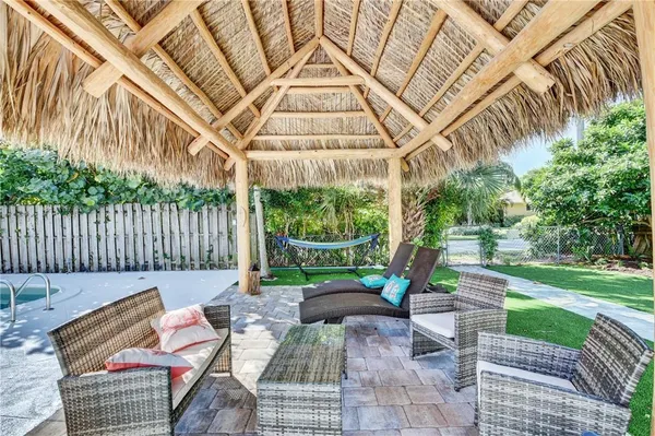 $7,250 | 10 South Swinton Circle, Delray Beach, FL 33444