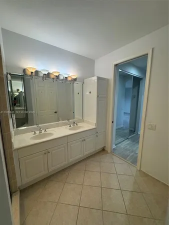 $4,000 | Weston Hills, Weston, FL 33332