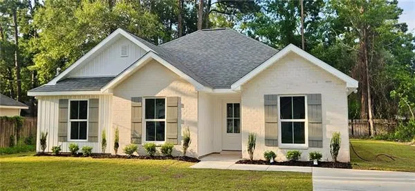 $314,400 | 617 Nancy Street, Mandeville, LA 70448