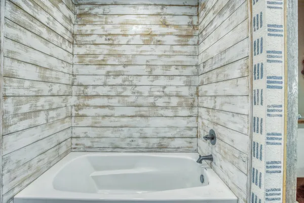 $699,900 | 1850 Lcr 439, Mexia, TX 76667