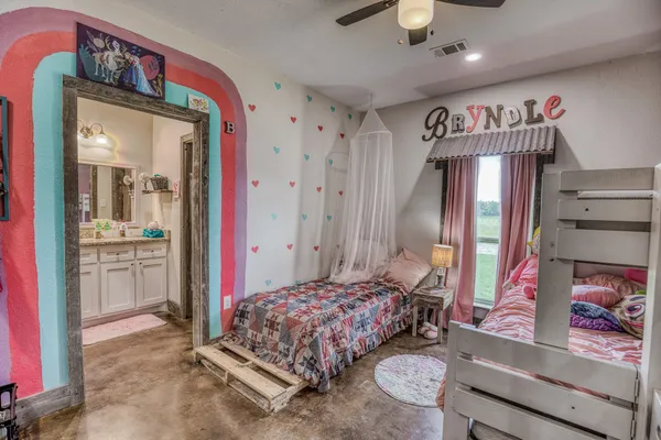 $699,900 | 1850 Lcr 439, Mexia, TX 76667