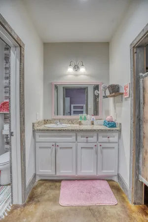 $699,900 | 1850 Lcr 439, Mexia, TX 76667