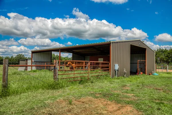 $699,900 | 1850 Lcr 439, Mexia, TX 76667