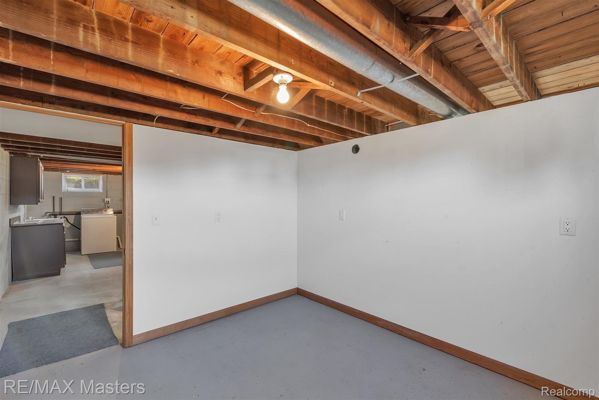 160 Ready Road Carleton, MI 48117 - Photo 17 of 27 Perfect Space for Tools/Equipment or Work Out Room