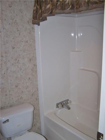 1177 Hunter-Miller Road Rock Island, TN 38581 - Photo 13 of 19 Hall bath