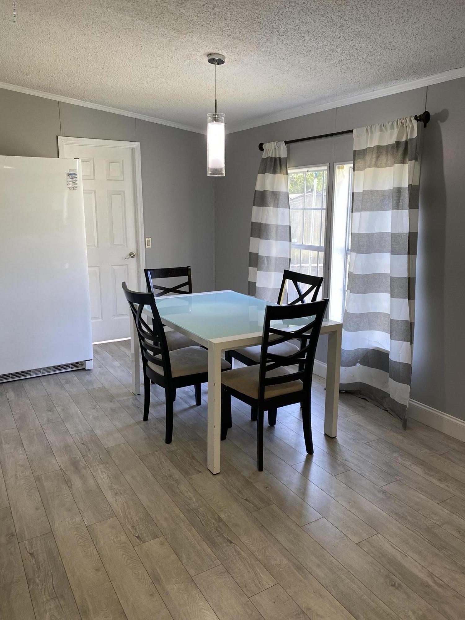 12833 Old Plank Road Jacksonville, FL 32220 - Photo 7 of 18 IMG_1079