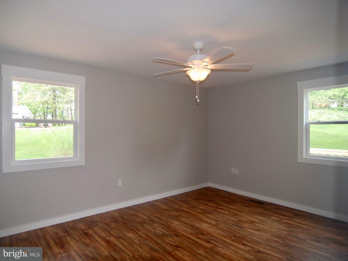 1130 Valley Road Etters, PA 17319 - Photo 9 of 14 Gallery Image 9