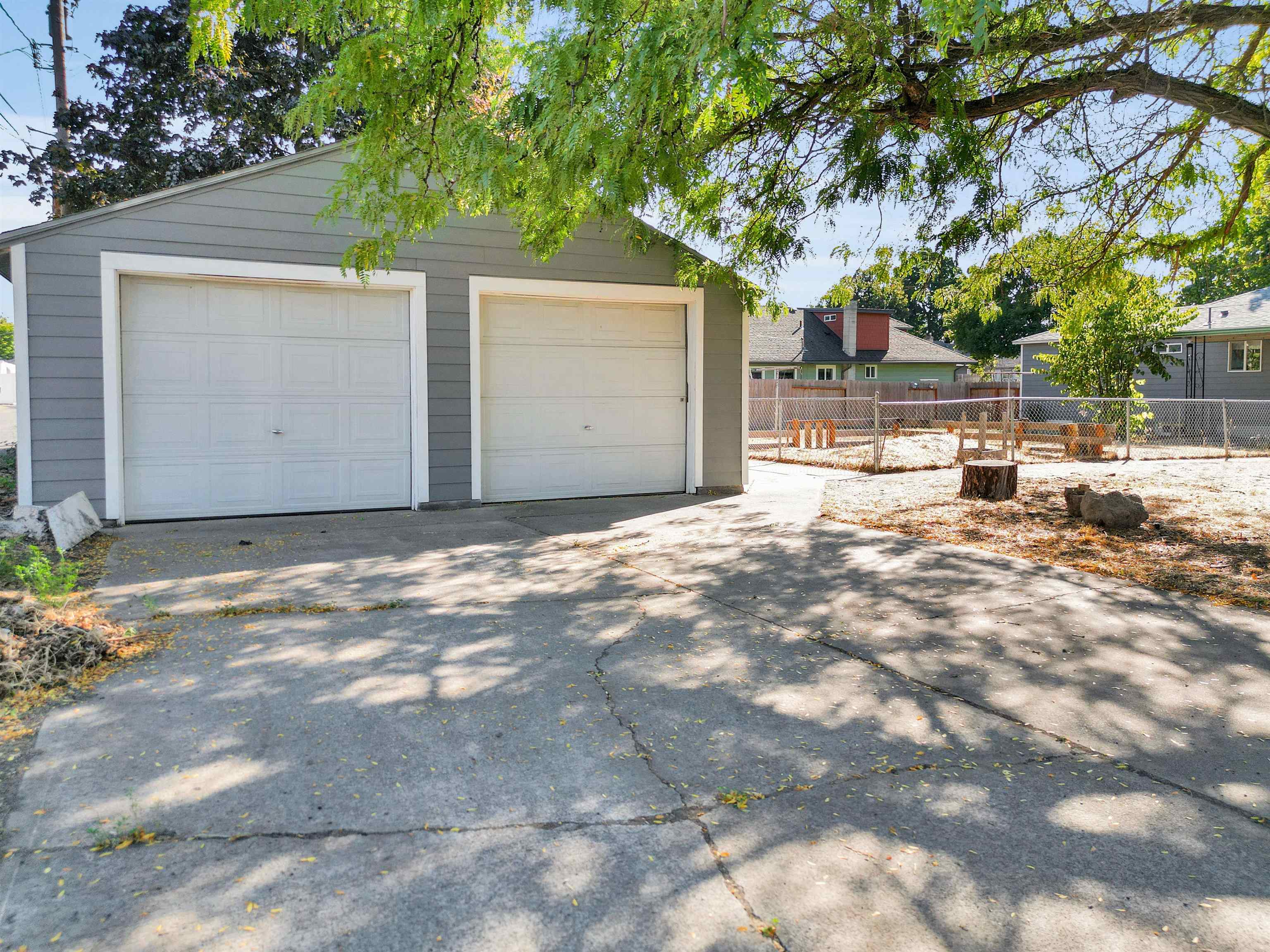 4326 North Maple Street Spokane, WA 99205 - Photo 34 of 49