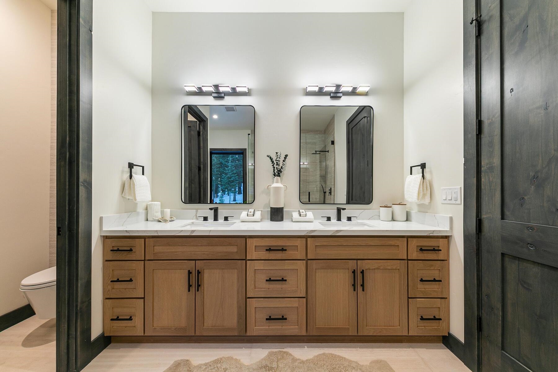 13719 Pathway Avenue Truckee, CA 96161 - Photo 15 of 27