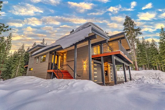$2,395,000 | 13719 Pathway Avenue, Truckee, CA 96161