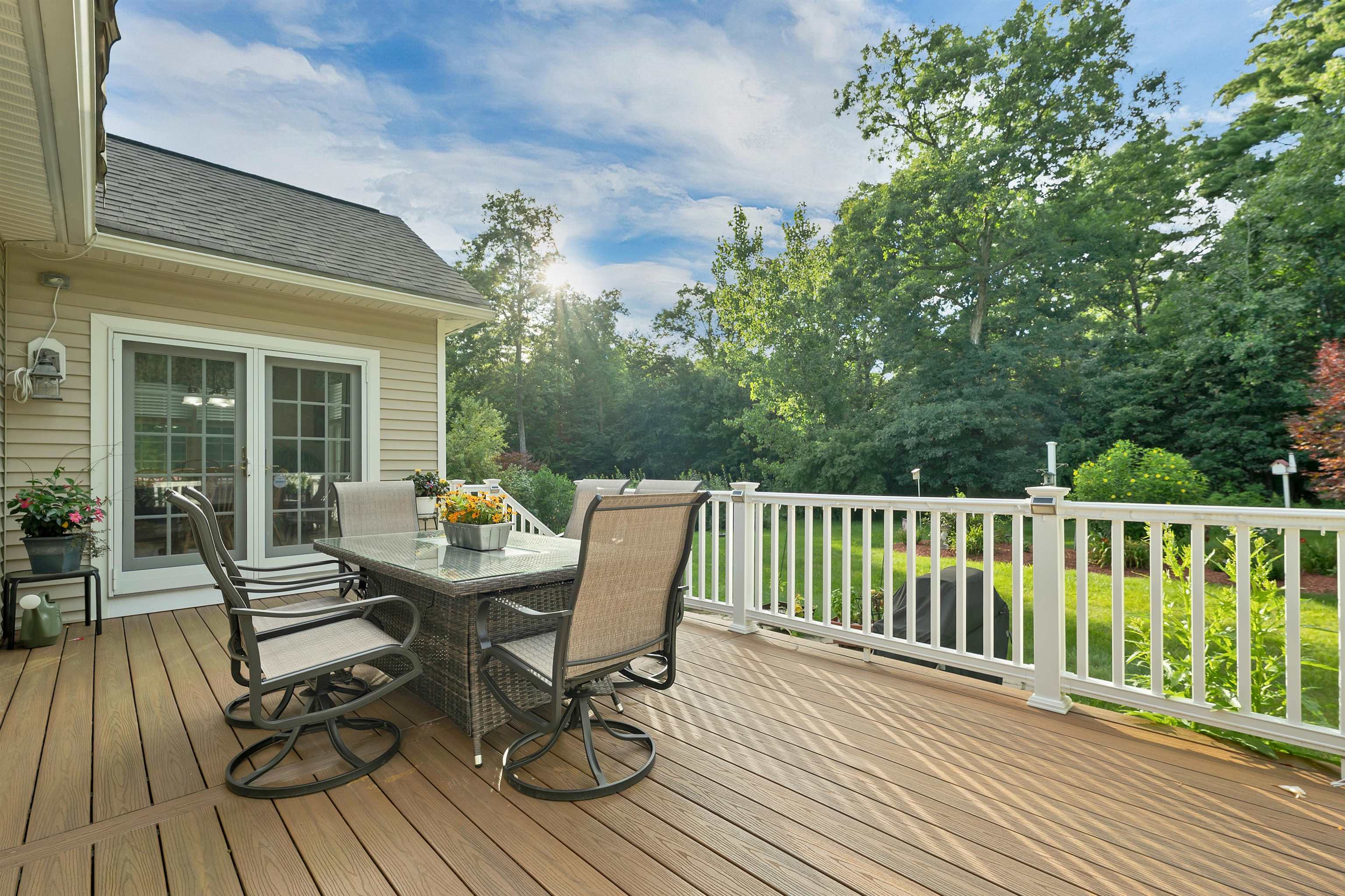 112 Pinecrest Road Litchfield, NH 03052 - Photo 44 of 50 Gallery Image 44