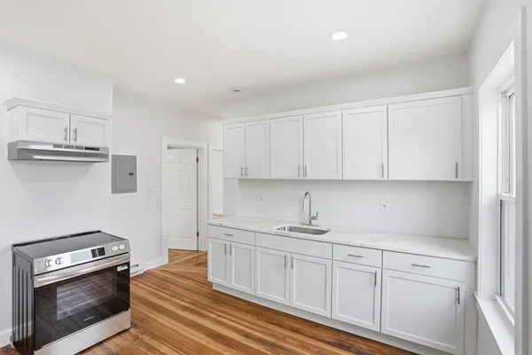 $3,400 | 53 Woodford Street, Unit 3, Boston, MA 02125