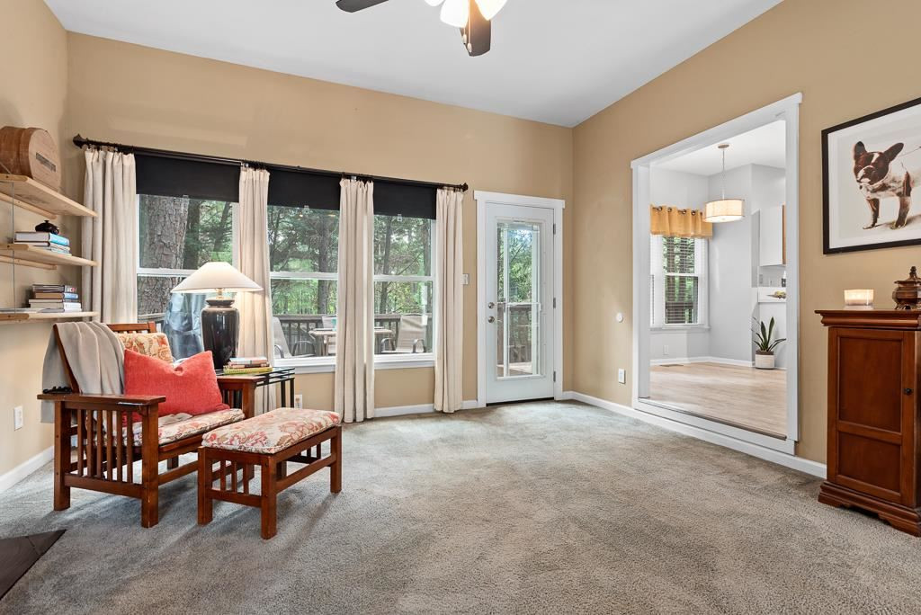 1609 Nesfield Place Raleigh, NC 27606 - Photo 6 of 30 Living Room