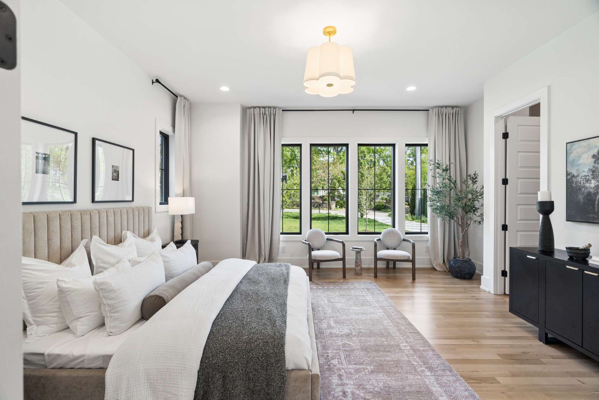 4209 B Kirtland Road Nashville, TN 37215 - Photo 27 of 69 a bedroom with furniture and large windows