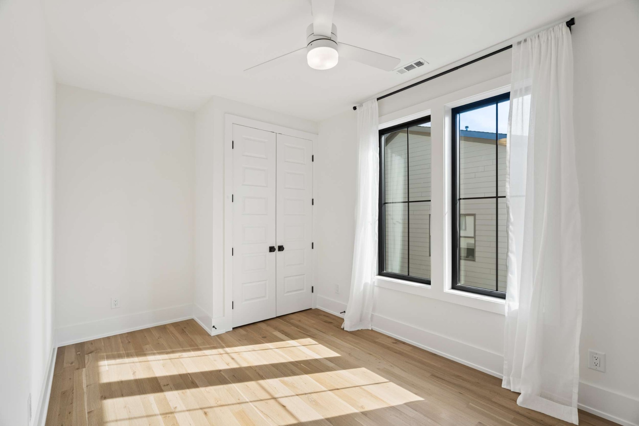 4209 B Kirtland Road Nashville, TN 37215 - Photo 48 of 69 a view of an empty room