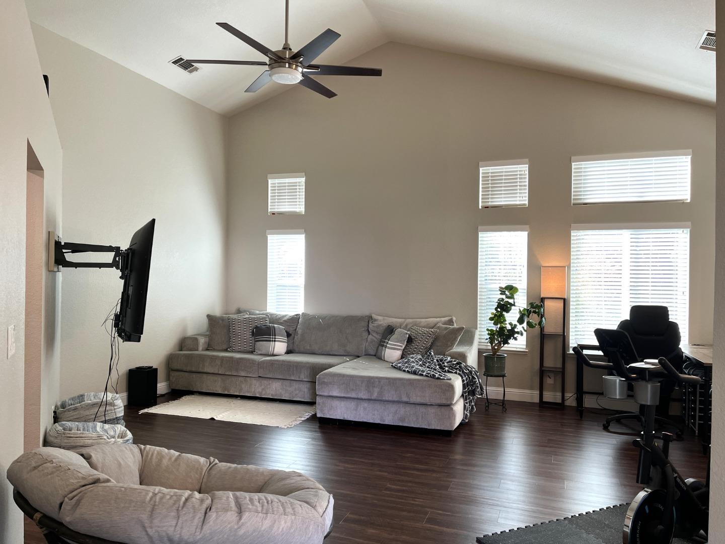 462 Chablis Way Manteca, CA 95337 - Photo 11 of 27