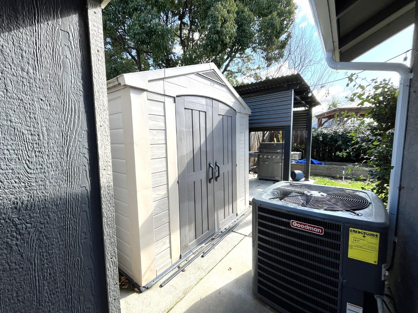 462 Chablis Way Manteca, CA 95337 - Photo 24 of 27