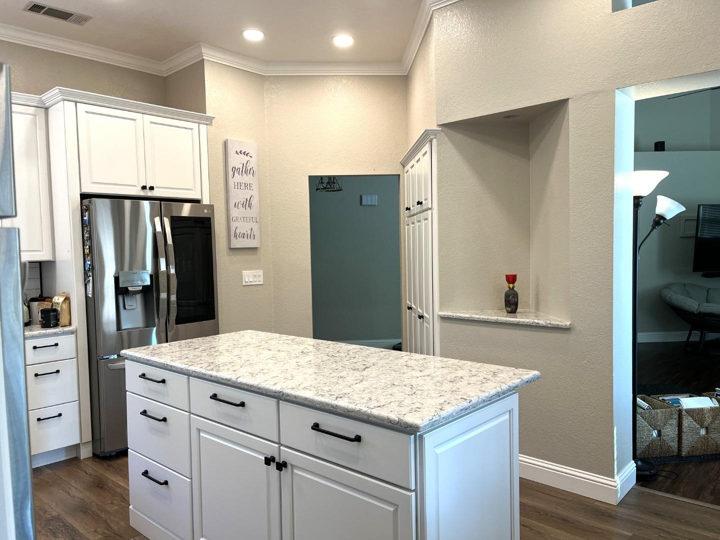 462 Chablis Way Manteca, CA 95337 - Photo 6 of 27