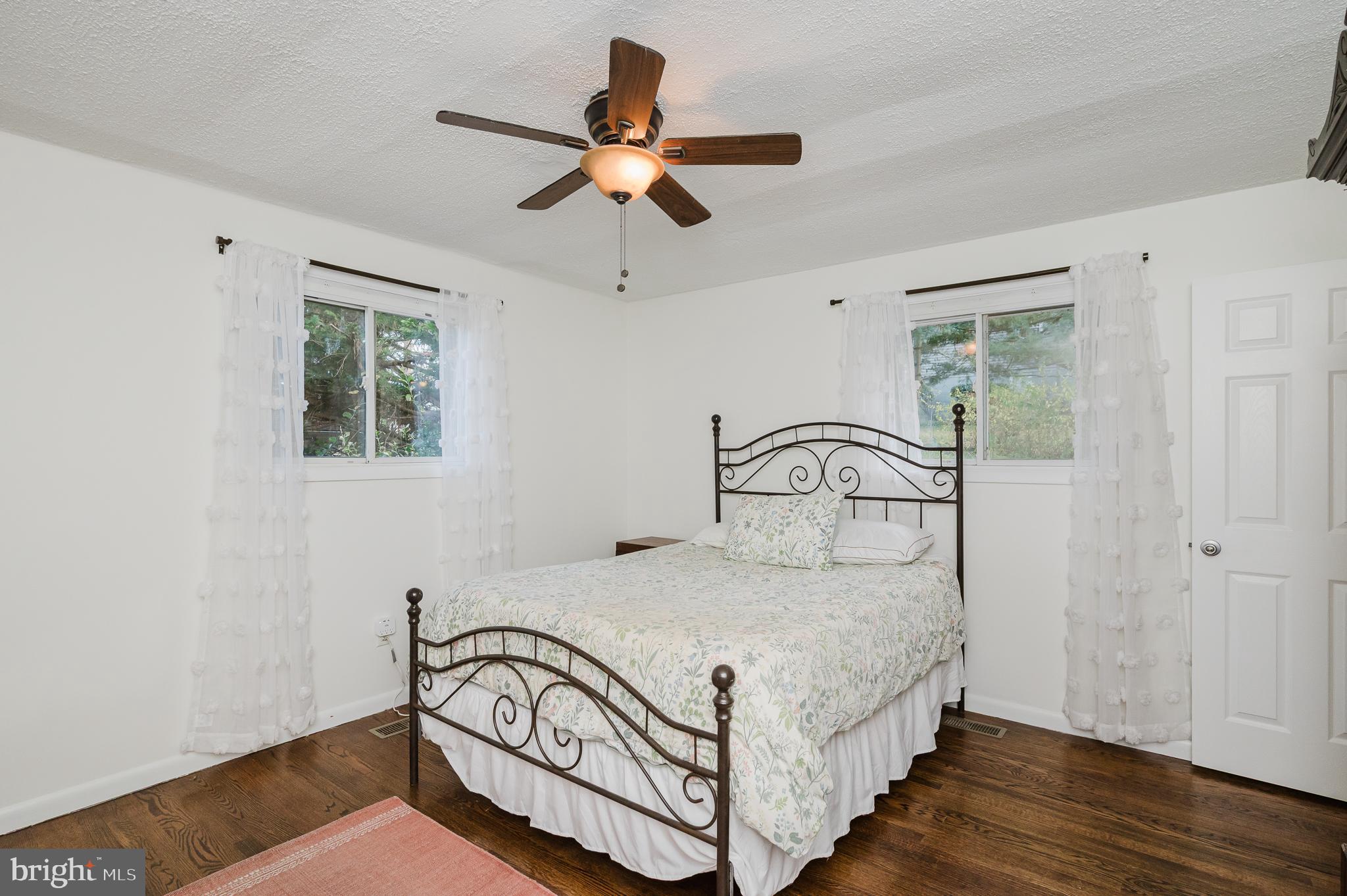 1013 Trickling Brook Road Cockeysville, MD 21030 - Photo 23 of 51 Primary bedroom