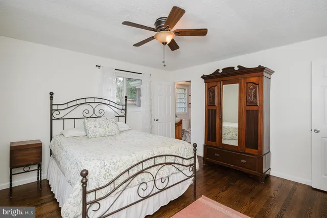 $489,000 | 1013 Trickling Brook Road, Cockeysville, MD 21030