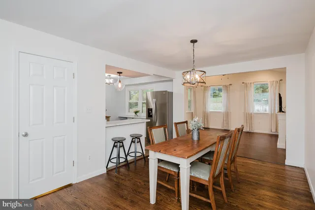 $489,000 | 1013 Trickling Brook Road, Cockeysville, MD 21030