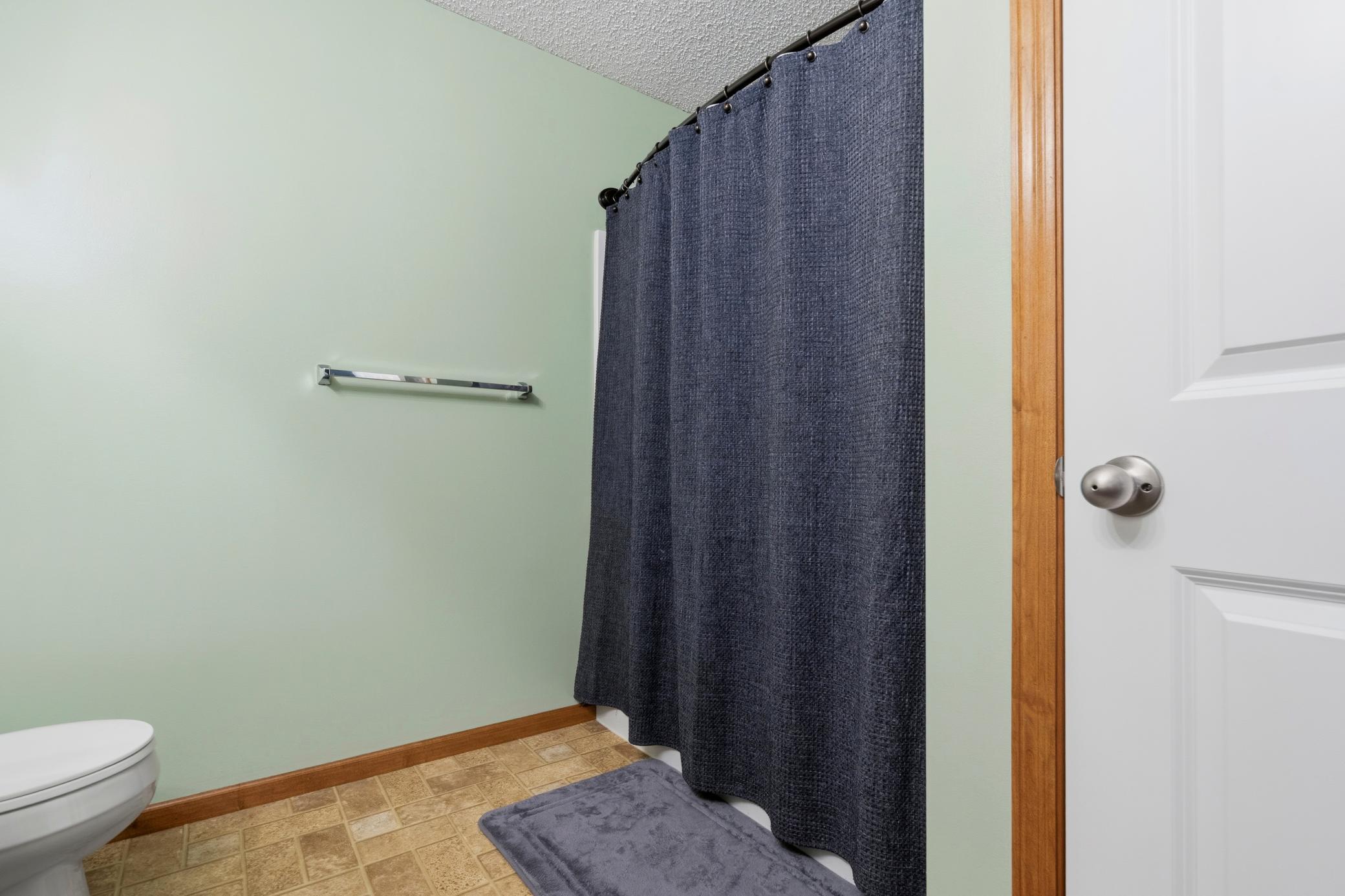 407 Lookout Place Columbia Heights, MN 55421 - Photo 20 of 33