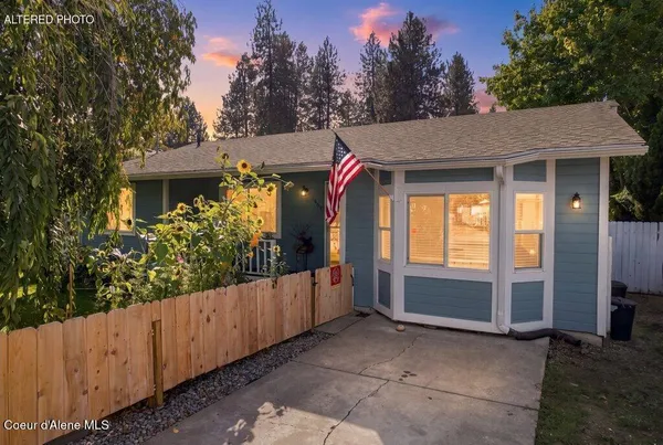 $525,000 | 1904 East 3rd Avenue, Post Falls, ID 83854