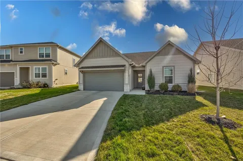 $394,000 | 17733 Houston Street, Gardner, KS 66030