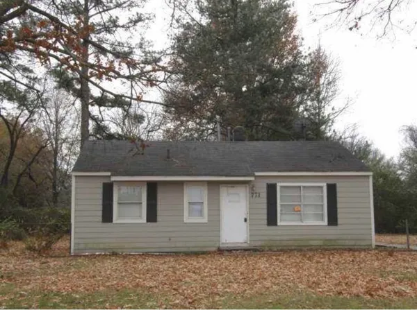 $59,999 | 771 Carrolton Avenue, Memphis, TN 38127