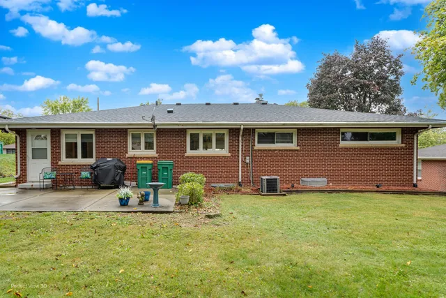 $369,900 | 2004 Boehme Street, Lockport, IL 60441