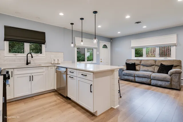 $369,900 | 2004 Boehme Street, Lockport, IL 60441