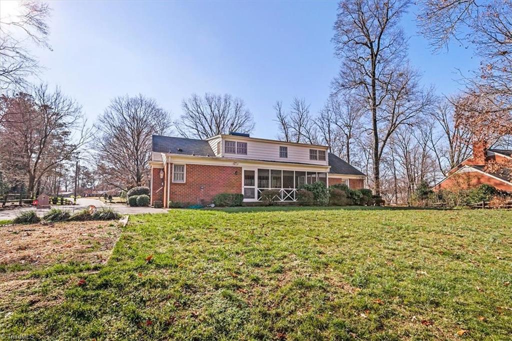 952 Nottingham Road High Point, NC 27262 - Photo 46 of 47 Gallery Image 46