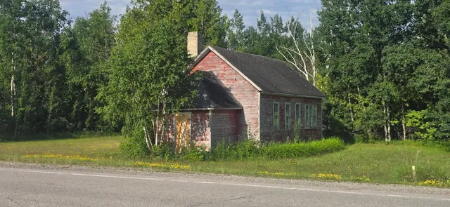 $69,000 | 33949 County 17 Road, Roosevelt, MN 56673