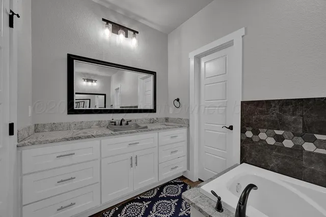 $750,000 | 15231 Jack Cook Drive, Amarillo, TX 79119