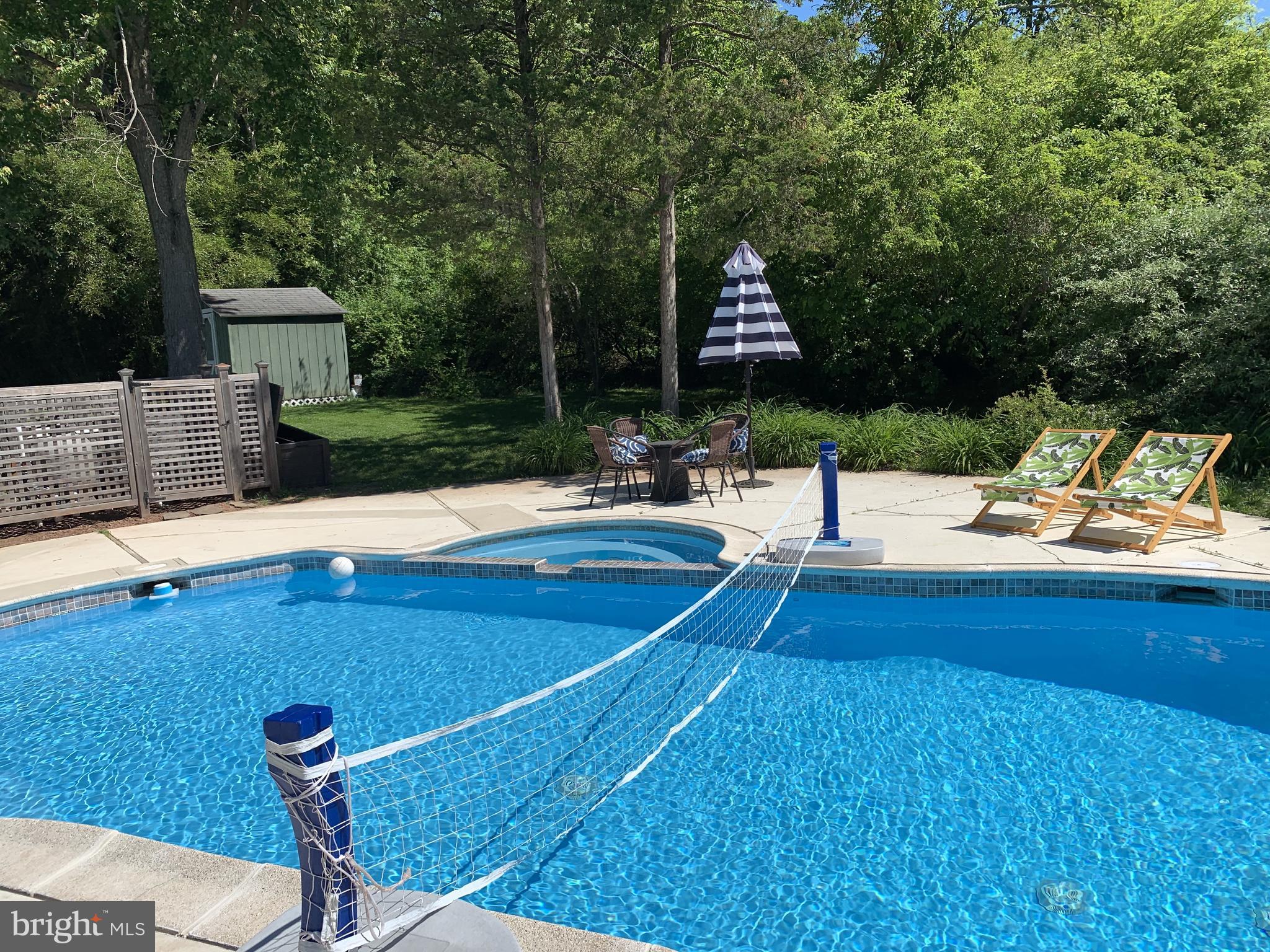 616 Scotch Road Pennington, NJ 08534 - Photo 1 of 46 Awwwww - a pool!
