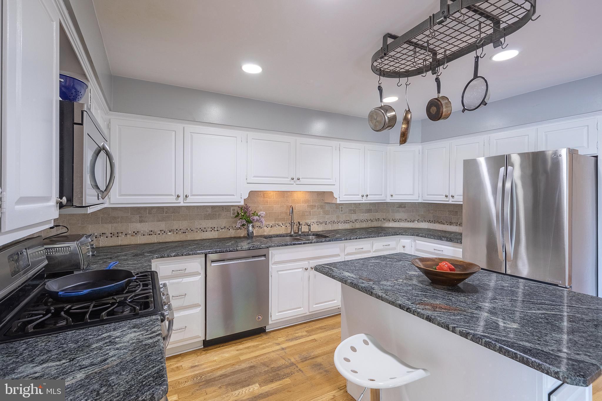 616 Scotch Road Pennington, NJ 08534 - Photo 13 of 46 Kitchen.