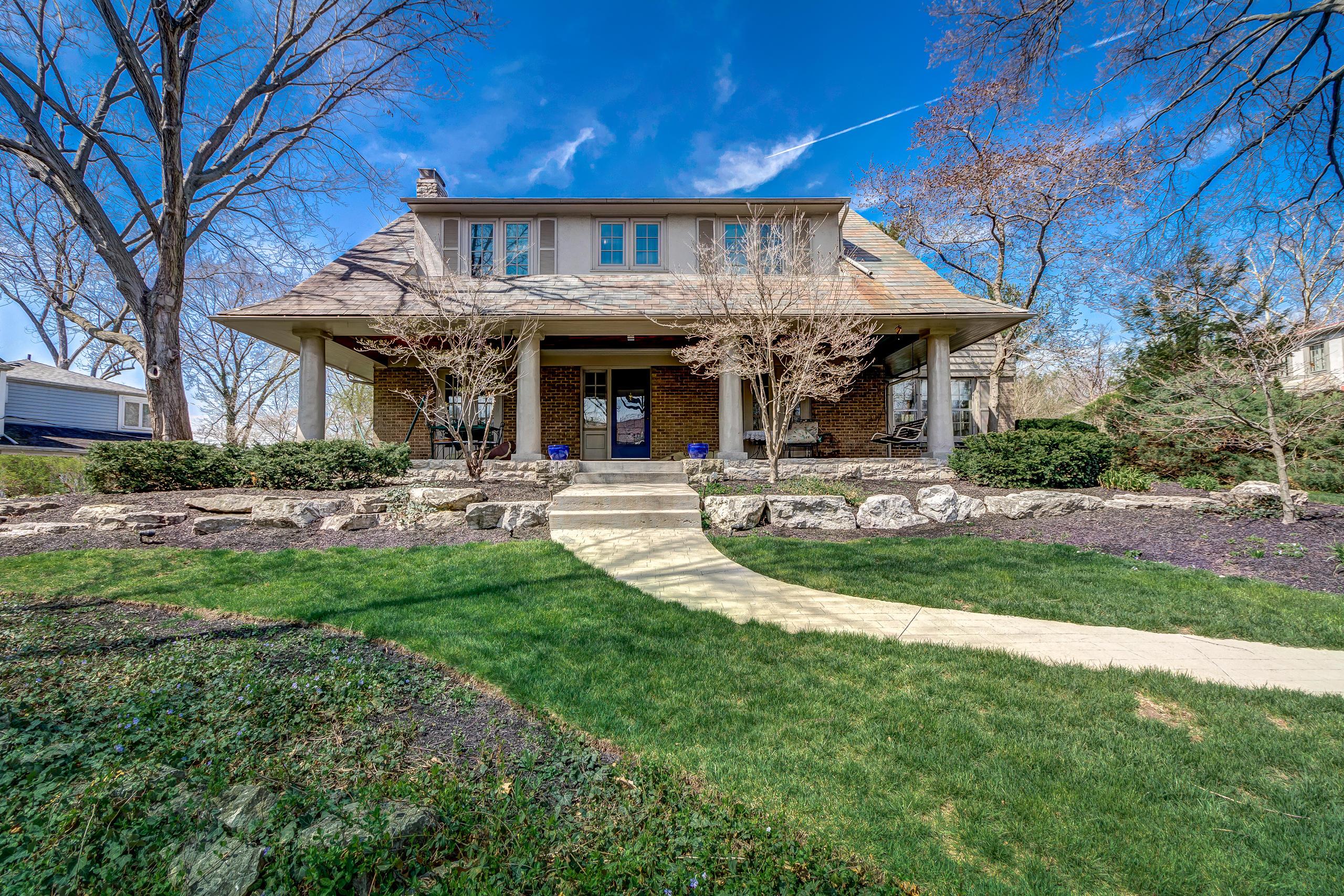 2090 Lower Chelsea Road Columbus, OH 43212 - Photo 1 of 49 Gallery Image 1