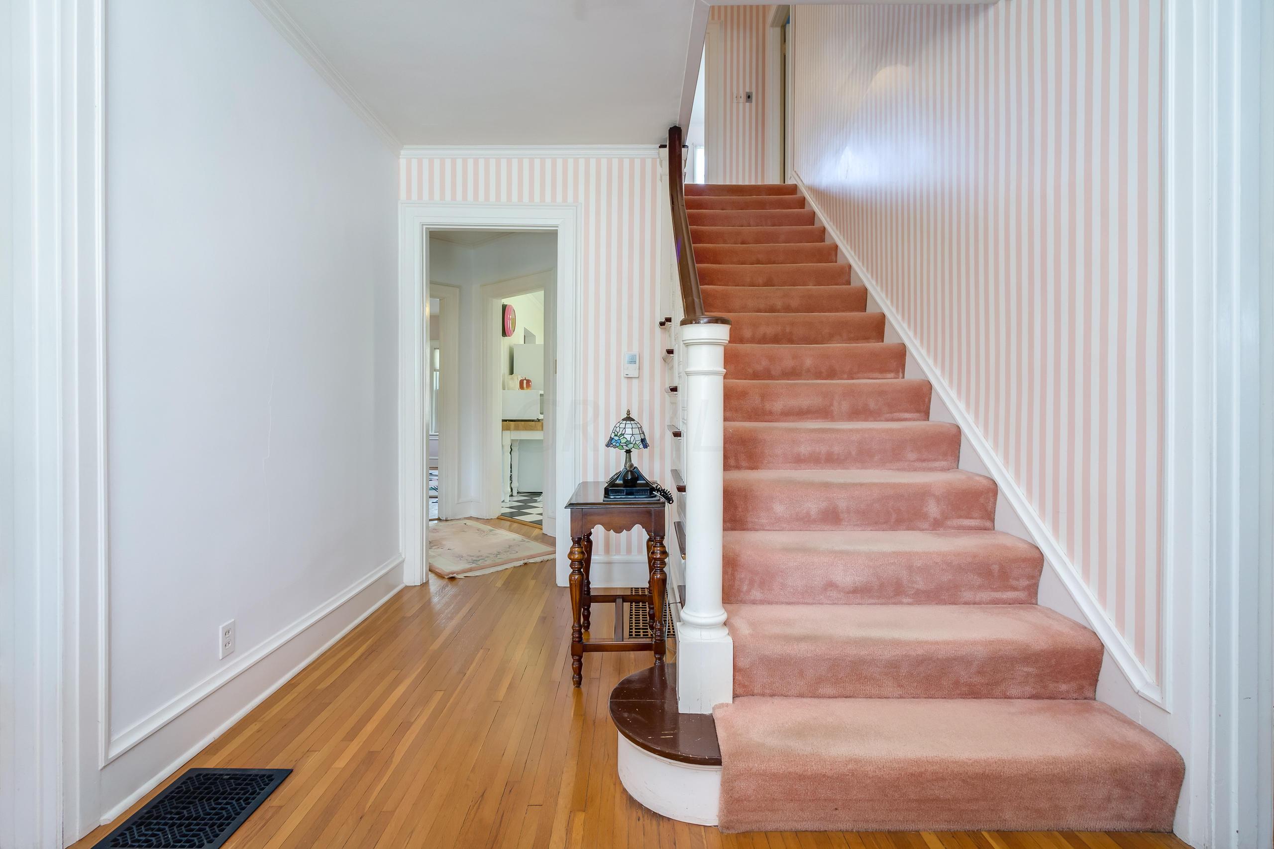 2090 Lower Chelsea Road Columbus, OH 43212 - Photo 11 of 49 Gallery Image 11