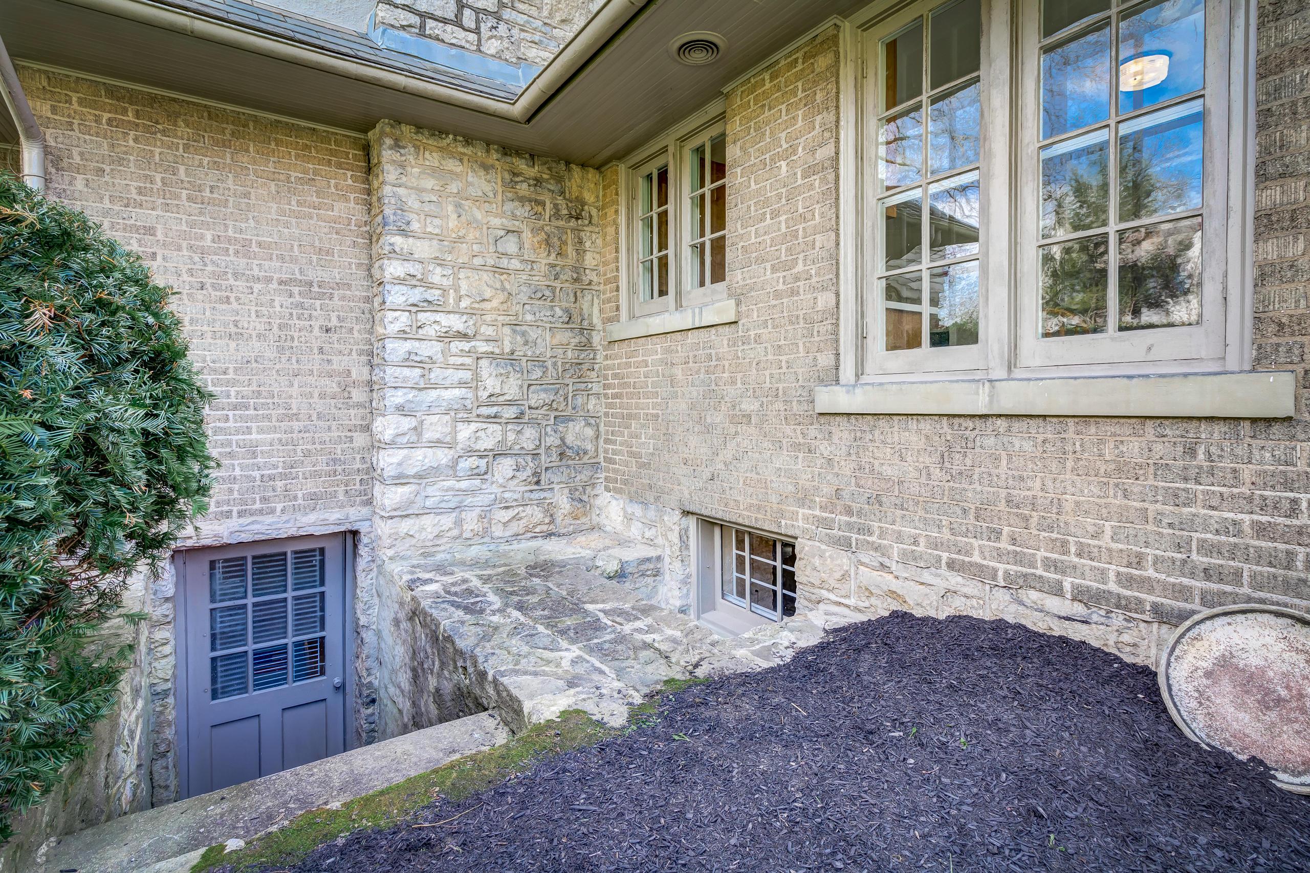 2090 Lower Chelsea Road Columbus, OH 43212 - Photo 44 of 49 Gallery Image 44