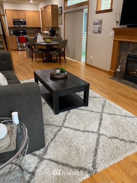 5103 153rd Place Southwest Edmonds, WA 98026 - Photo 3 of 8 Gallery Image 3