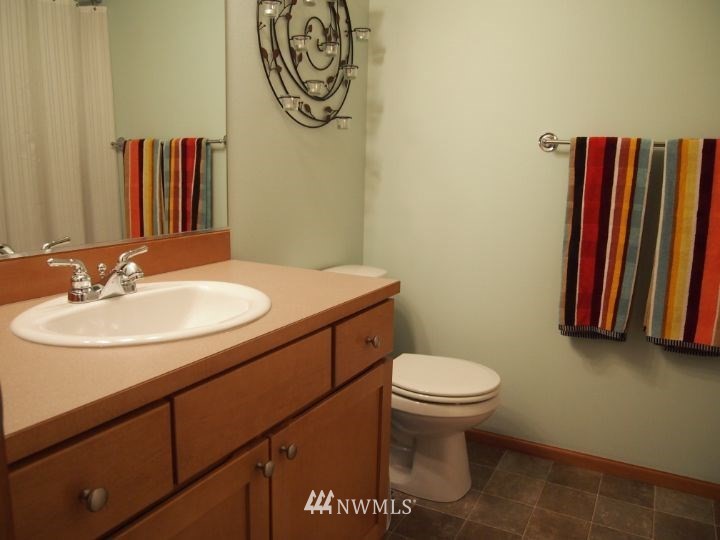 5103 153rd Place Southwest Edmonds, WA 98026 - Photo 7 of 8 Gallery Image 7
