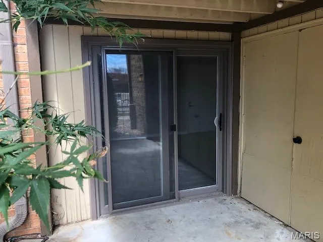 $100,000 | 4 Fairways Circle, Unit A, St. Charles, MO 63303
