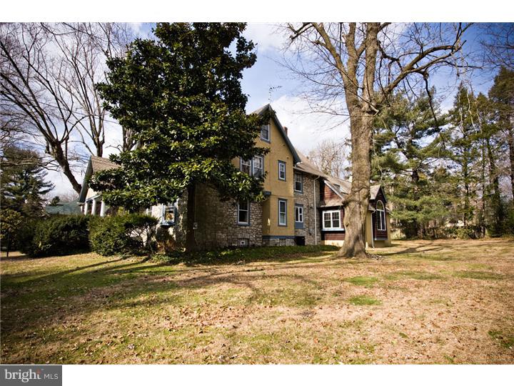 415 Woodward Road Media, PA 19063 - Photo 2 of 25