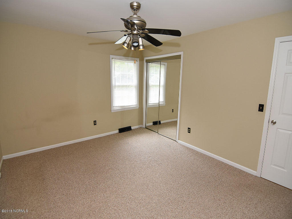 303 Millhouse Road Castle Hayne, NC 28429 - Photo 11 of 15 MillhouseMBR (3)