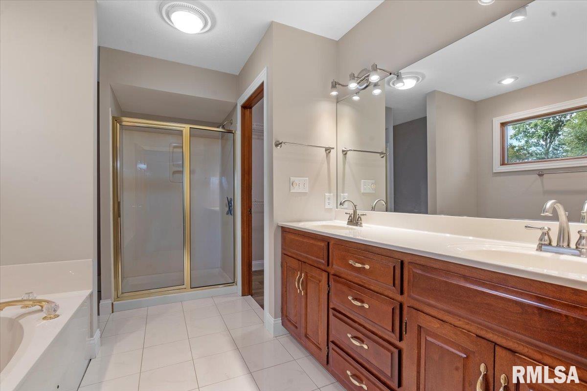 3989 Springer Lane Springfield, IL 62711 - Photo 23 of 41