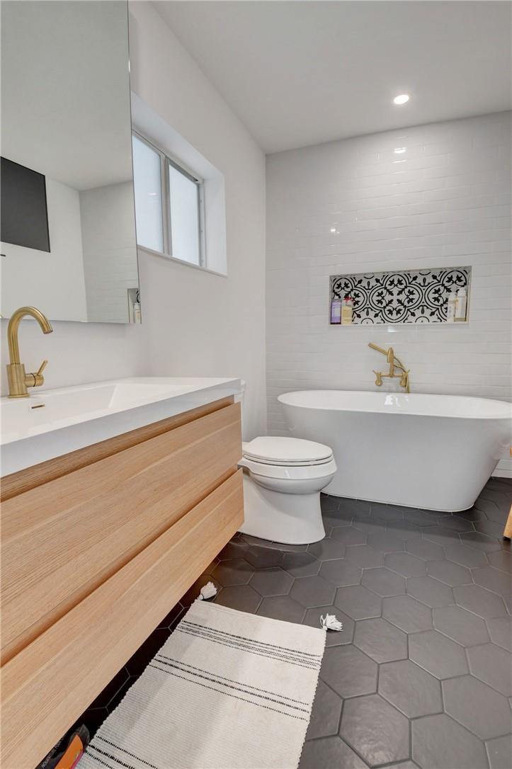 1045 Northwest 6th Terrace Boca Raton, FL 33486 - Photo 36 of 61 2nd Bath